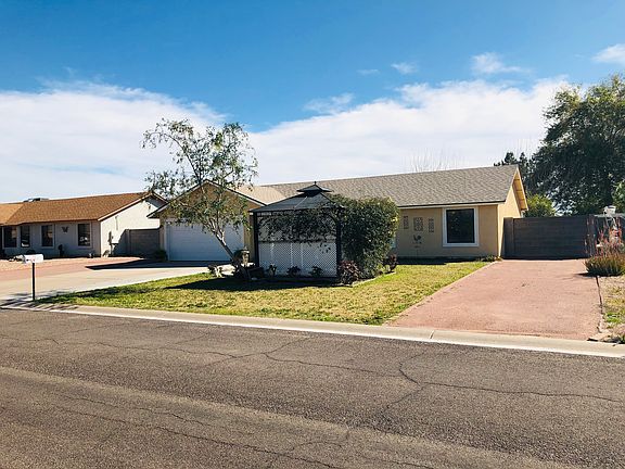5th image of 11039 E Vine Ave