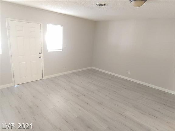 4th image of 3012 Mountain Vista St #01e0448c9