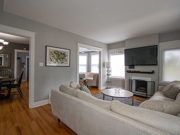 3rd image of 614 Lathrop Ave