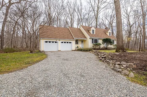 34 Browns Ln Photo 1