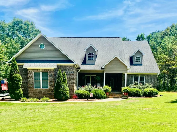 80 White Oaks Ln, Winfield, AL 35594