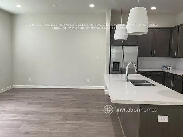 10518 Executive Lake Dr — Photo 3