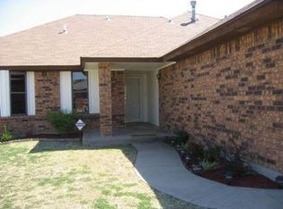 12900 Willowcrest Ln, Oklahoma City, OK 73170