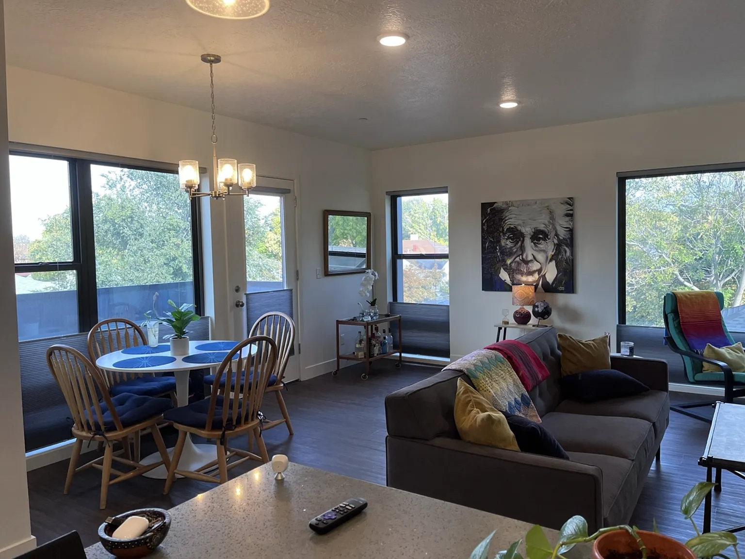 2 bed, 2.5 bath, 1800 sqft, $2,500 — Photo 1