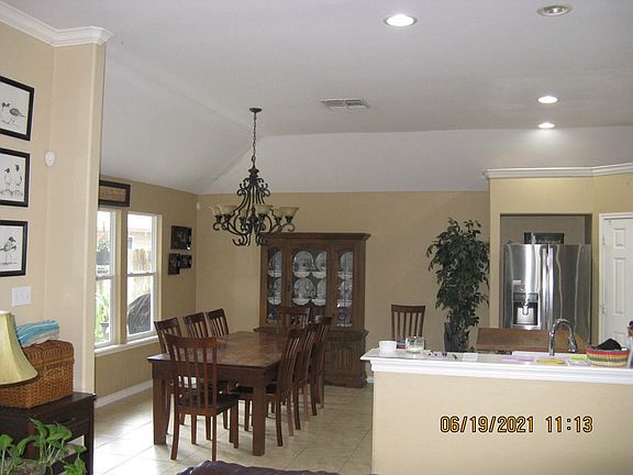 4th image of 104 Heron Oaks