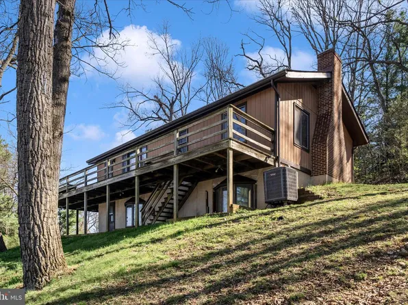 3309 Meadowview Dr, Manchester, MD 21102