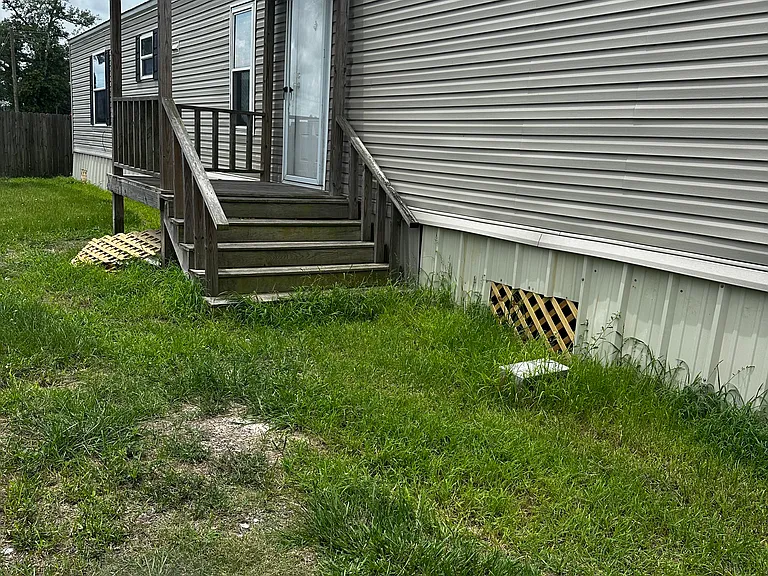 311 S Sherman Ave #B — Photo 2