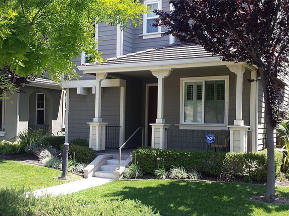 4th image of 1460 Kelly Ct
