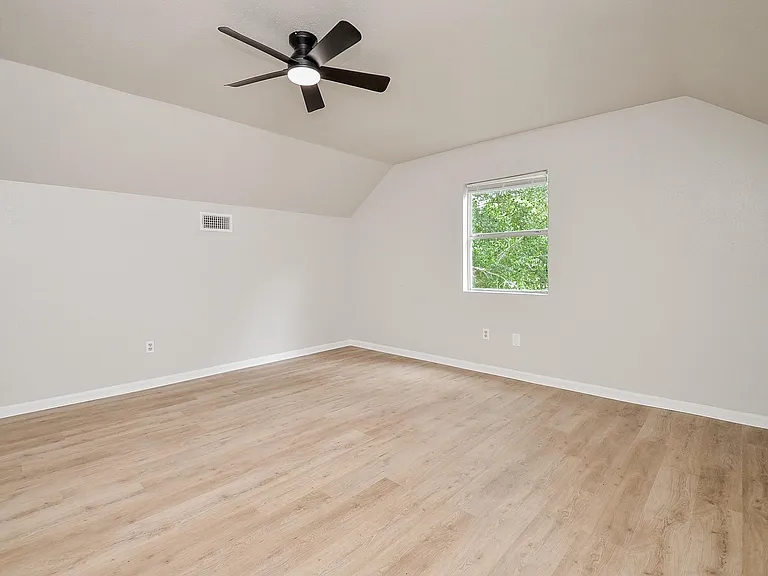 9903 Bromel Station St — Photo 22