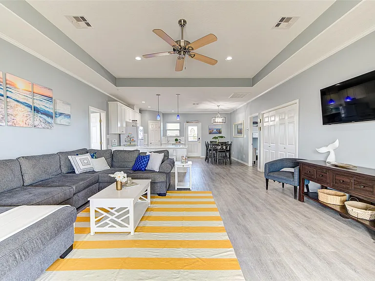 14110 Miramar Dr — Photo 14