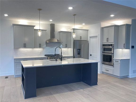 2nd image of 258 Legacy Dr