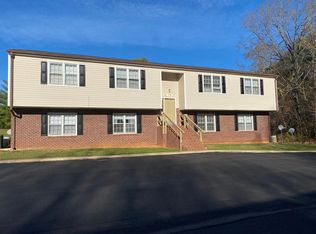 42 Hokie Pl, Forest, VA 24551