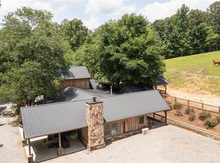 534 Twin Mountain Lake Cir, Talking Rock, GA 30175