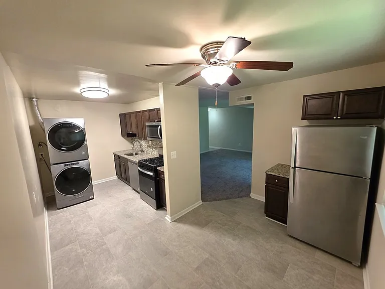 Gwynn Oaks Landing Apartments and Townhomes — Photo 3