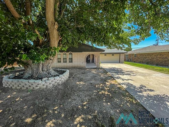 2nd image of 1117 W Pueblo Ave