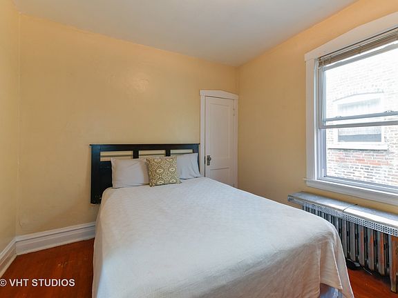 5th image of 2326 N Menard Ave