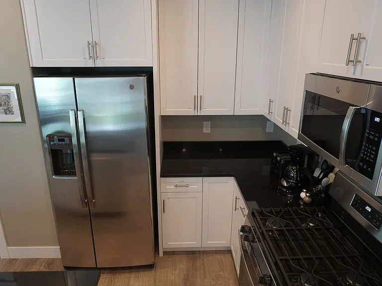 719 E Ryder Park Ln — Photo 6