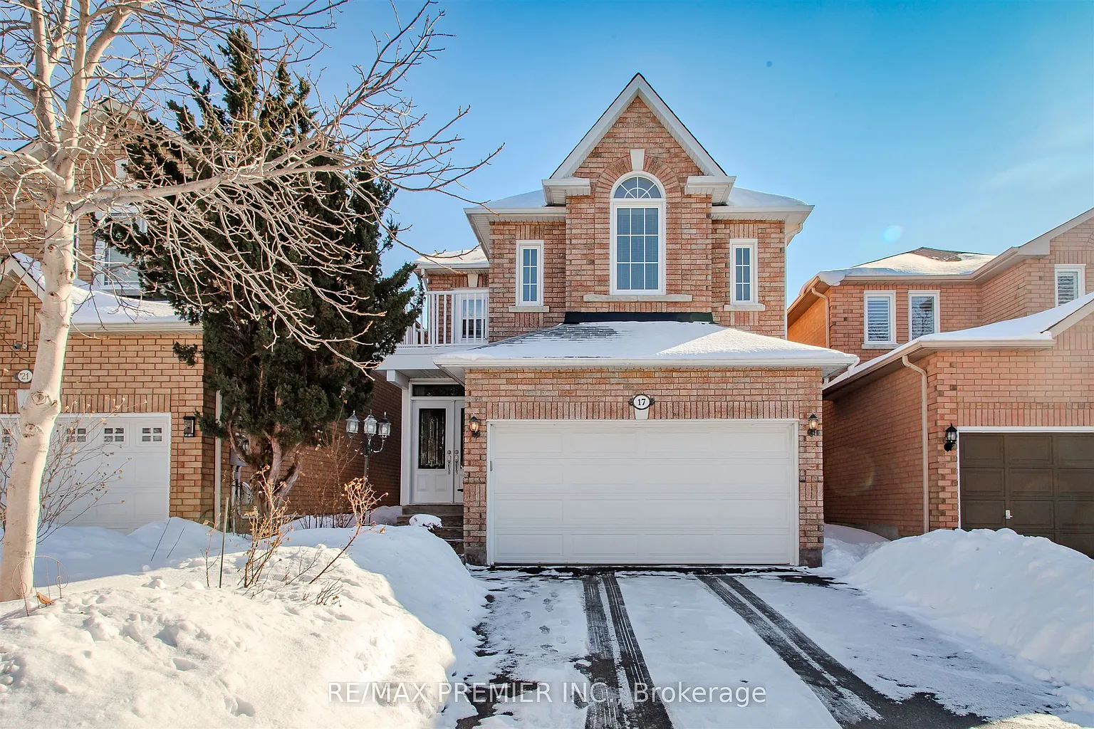 17 Villandry Cres photo 1