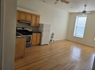 462 W 29th St #2F, Chicago, IL 60616