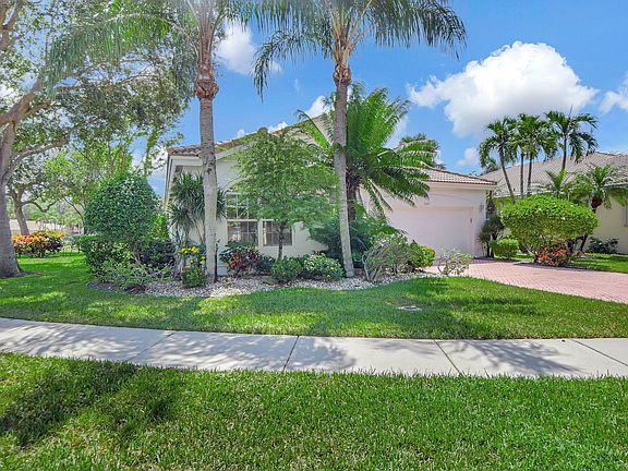 2nd image of 9587 Arbor View Drive N