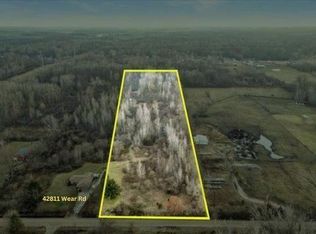 Wear Rd, New Boston, MI 48164