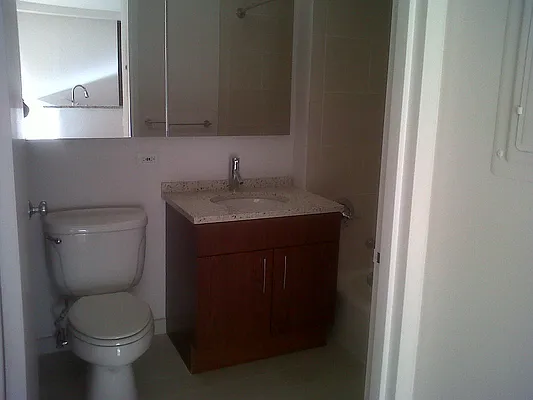 Rented by Manhattist | media 39