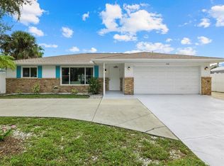504 Center Rd, Venice, FL 34285