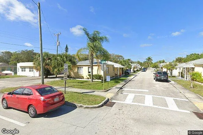 400 Metcalf Ct — Photo 88