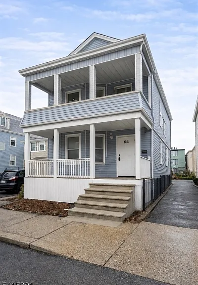 64 N 13th St #3 — Photo 1