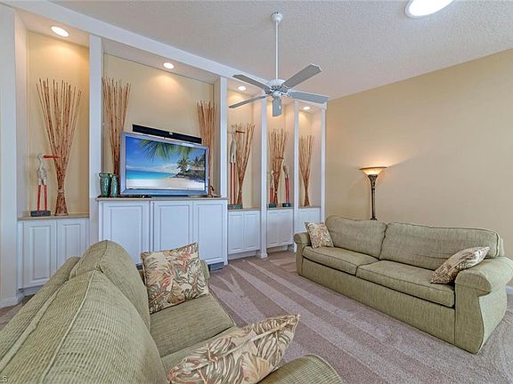 4th image of 28865 Vermillion Ln