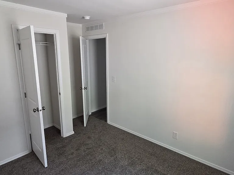 21531 E Hideaway Ln — Photo 8
