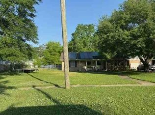 609 Pine St, Picayune, MS 39466