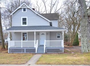 104 W Center St, Manchester, CT 06040