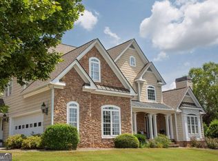 4427 Aspen Hill Dr, Gainesville, GA 30506