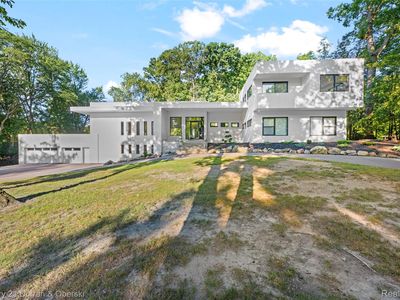 31685 Franklin Fairway St, Farmington Hills, MI, 48334