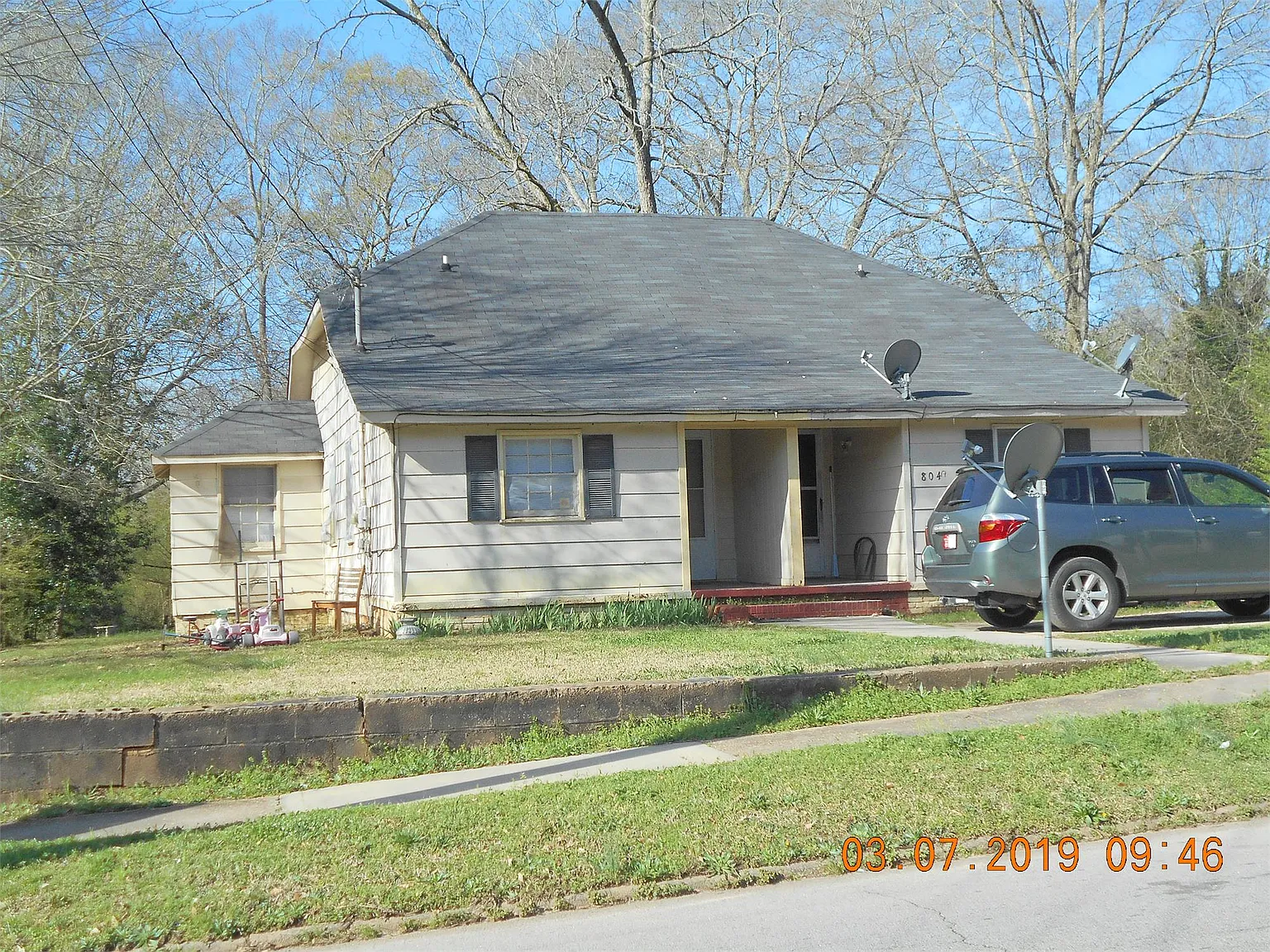 804 Troup St — Photo 1