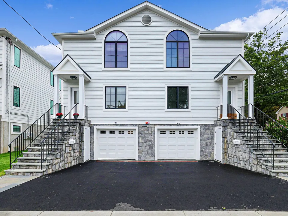59 Nelson Ave