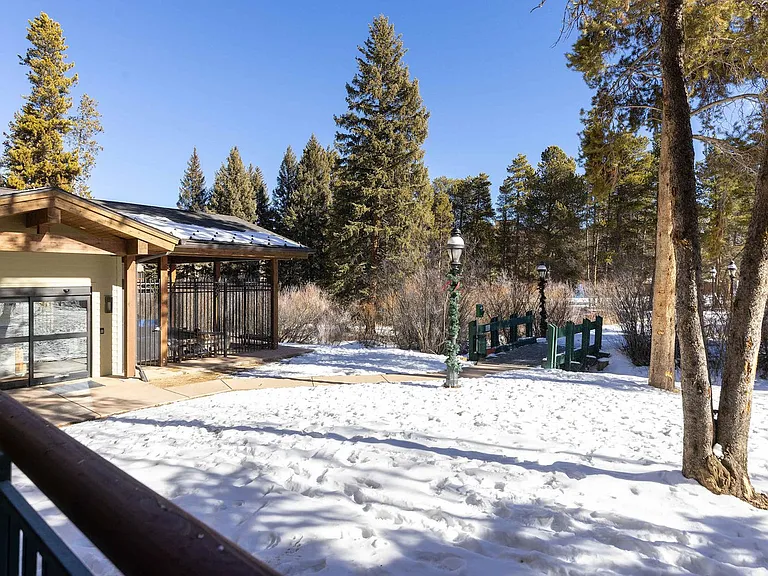 455 Village Rd #ID1387669P — Photo 44