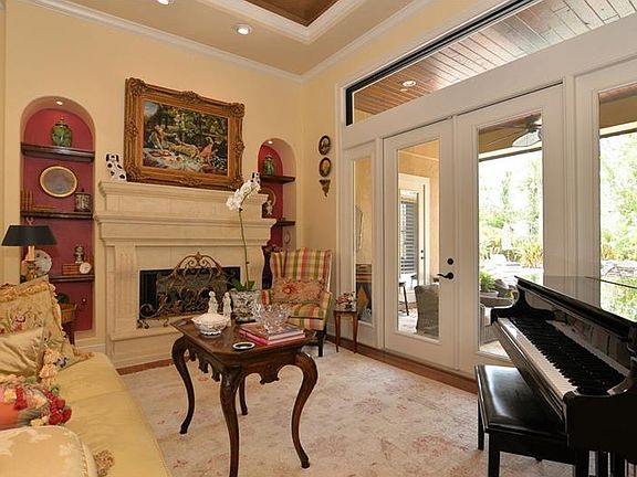 2nd image of 4030 Bermuda Grove Pl