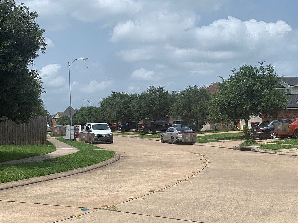 2nd image of 7334 Legacy Pines Dr