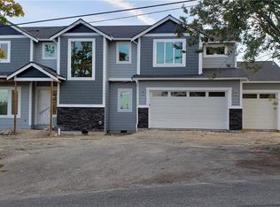 3028 64th St E, Tacoma, WA 98443