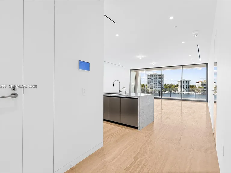 5 Grove Isle Dr #S401 — Photo 13
