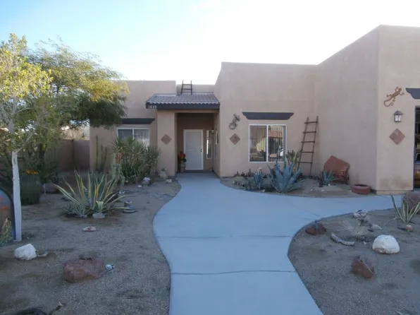 11639 S Dorothy Dr, Yuma, AZ 85367