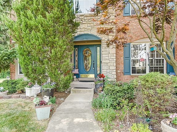 2nd image of 2926 White Water Ct