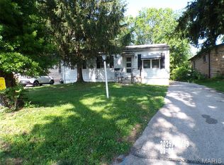 10109 Royal Dr, Saint Louis, MO