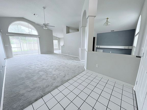 3rd image of 1032 California Creek Dr