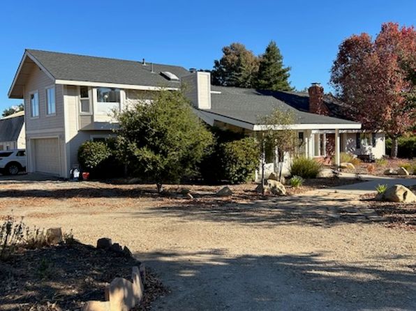 1616 Vineyard Dr