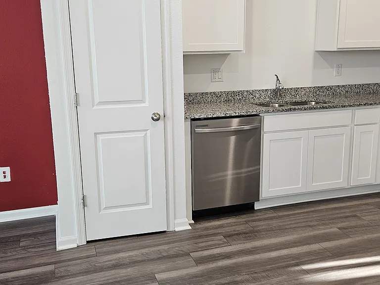 6219 Daerr Ridge St — Photo 4
