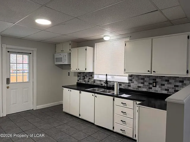 178 South Sherman Street — Photo 3