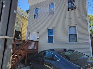 540 Jersey St, Staten Island, NY 10301